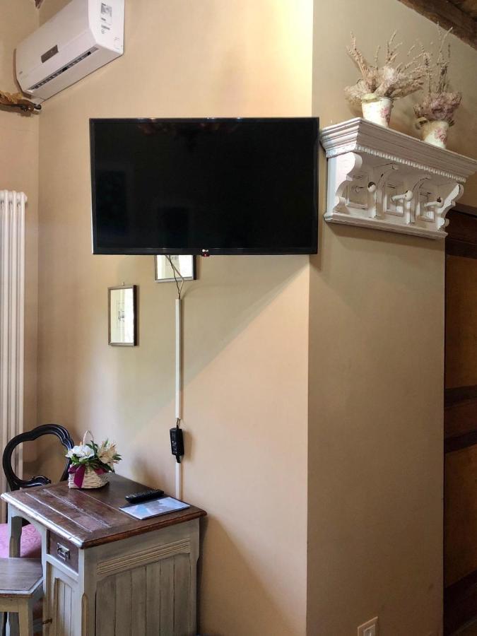 モンテマルチャーノ Fontebella Bed & Breakfast エクステリア 写真